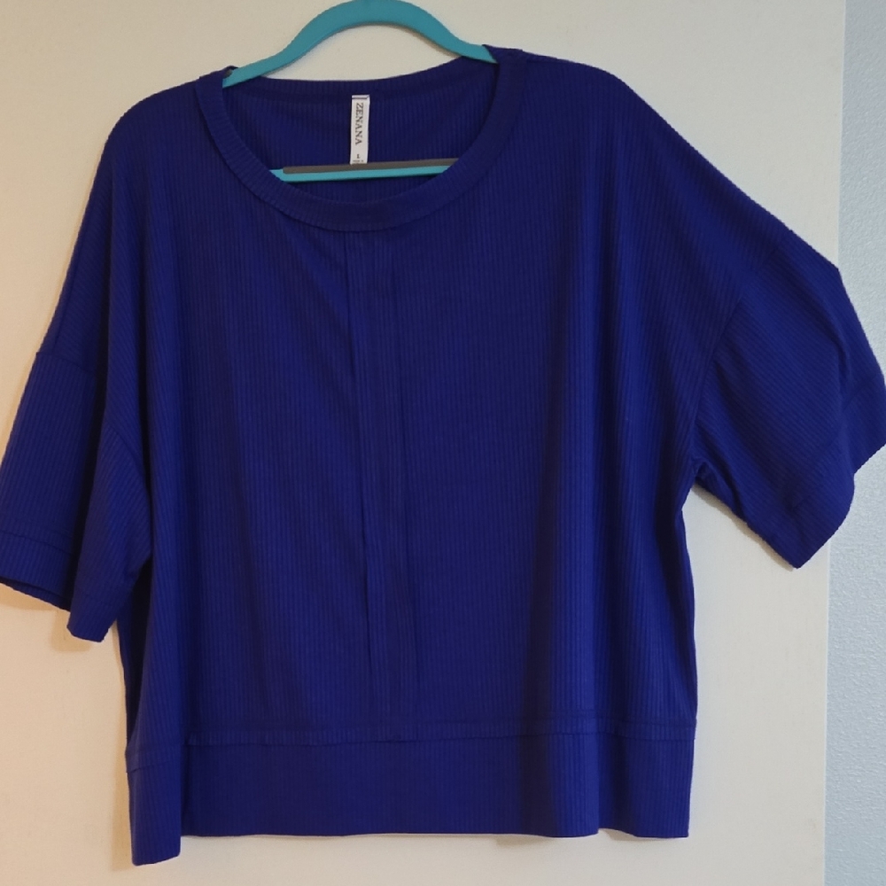 Zenana Outfitters Blue Relaxed Short Sleeve Crop Top